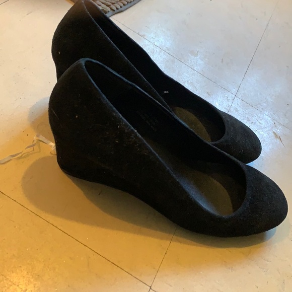 le chateau Shoes - Black heels